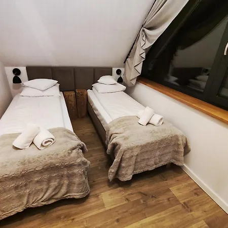 Przystanek Gorce Chalet *